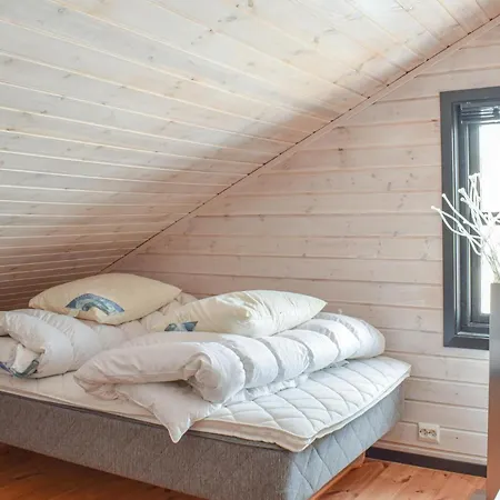 펜션 Amazing In Josenfjorden With Sauna *