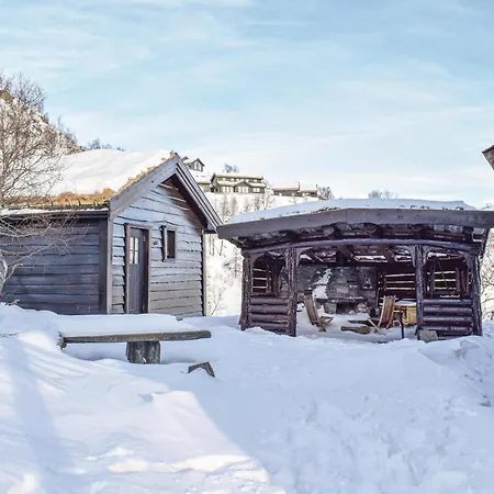 Amazing In Josenfjorden With Sauna Casa de Férias Gullingen